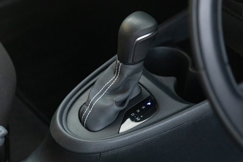 Toyota Aygo X VVT-I PURE 30