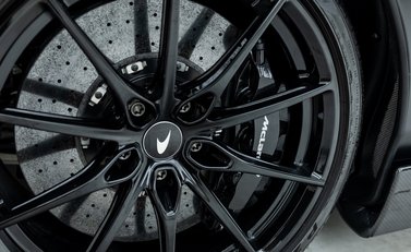 McLaren 765LT Spider 46