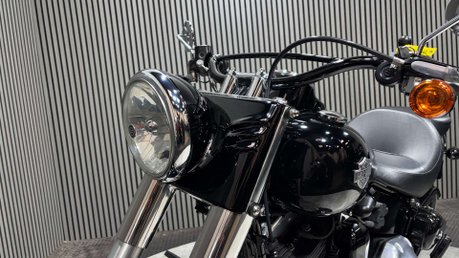 Harley-Davidson Softail 1690 FLS SLIM 2016 ONLY 9K 1 GENUINE OWNER STUNNING CRUISER 27