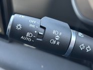 Land Rover Defender 90 D250 Hard Top SE MHEV 30