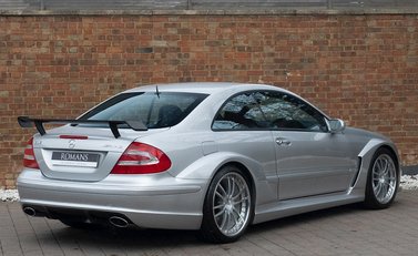 Mercedes-Benz CLK DTM AMG 7