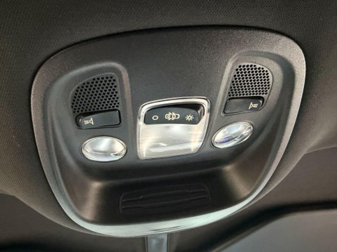 Citroen DS4 2.0 HDi DStyle Hatchback 5dr Diesel Auto Euro 5 (160 ps) 40