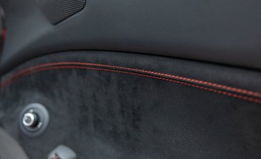 Ferrari 488 SPIDER 15