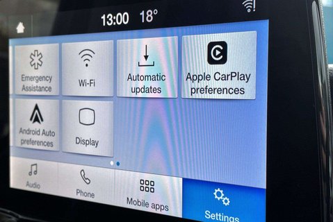 Ford Transit Custom 300 L2 170 ps Limited Panel Van - Power Invertor 26