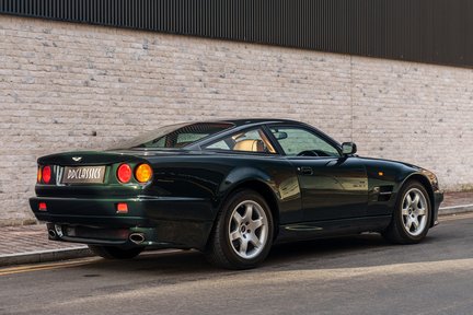 Aston Martin Vantage V550 3