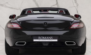 Mercedes-Benz SLS AMG Roadster 5