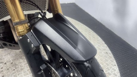 Triumph Explorer 1215 2015 25K STUNNING ADVENTURE BIKE FULL LUGGAGE DO ANYTHING BIKE 34