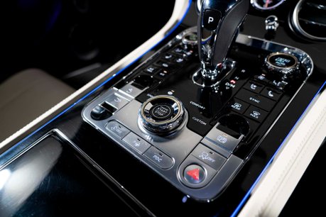 Bentley Continental GT V8. MULLINER SPEC. TOURING SPEC. CENTENARY SPEC. ROTATING DISPLAY. B&O. 37