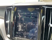 Volvo XC60 2.0 B4 MHEV R-Design SUV 5dr Diesel Hybrid Auto AW 32