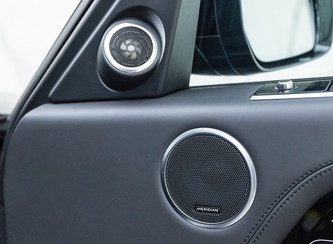 Land Rover Range Rover 5.0 SVAutobiography Dynamic Black 27