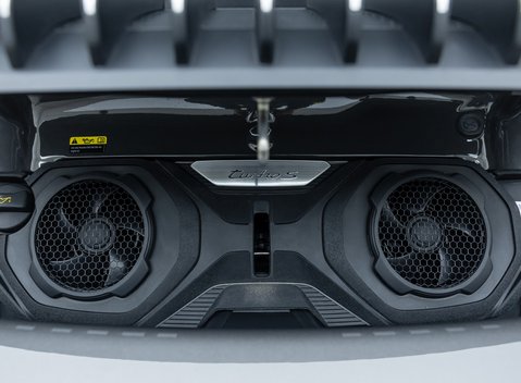 Porsche 911 Turbo S (992) 39