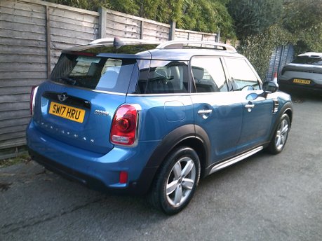 Mini Countryman COOPER ONLY 49,000 MILES FROM NEW 2