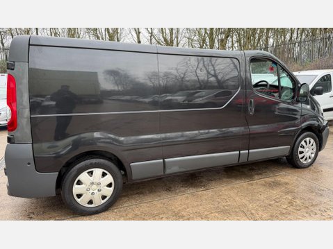 Renault Trafic 2.0 TD dCi LL29 Extra L3 H1 4dr 11