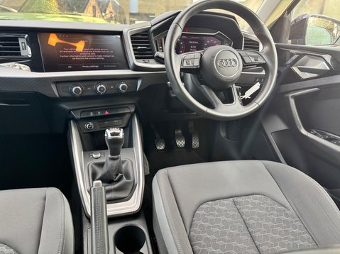 Audi A1 SPORTBACK TFSI SPORT 17