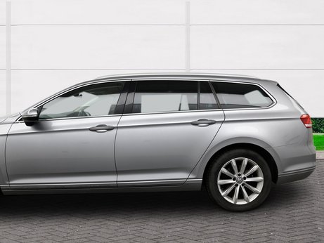 Volkswagen Passat SE BUSINESS TDI 3