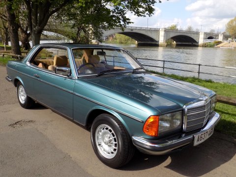 Mercedes-Benz W123 230 CE Pillarless Coupe 50