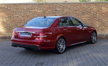 Mercedes-Benz E Class AMG 2