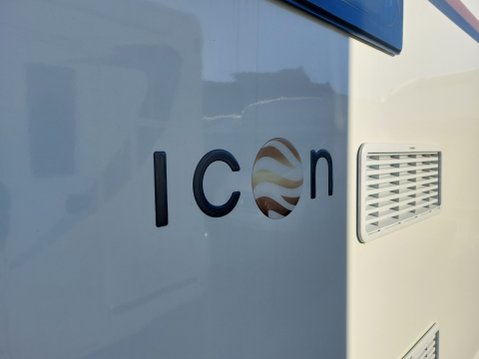 Swift Edge 466 Icon Special Edition 5