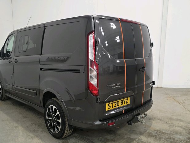 Ford Transit Custom Transit Custom 320L1 H1 Sport DCIV 2.0 EcoBlue 185ps Low Roof D/Cab Sport V 11