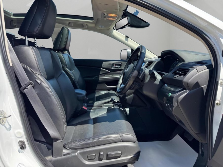 2015 Honda CR-V — image 13