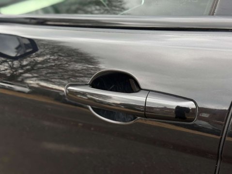 Land Rover Range Rover Evoque 2.2 SD4 Pure Auto 4WD Euro 5 (s/s) 5dr 28