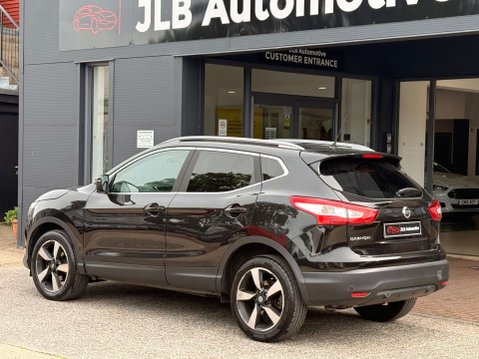 Nissan Qashqai 1.5 Qashqai N-Vision dCi 5dr 5