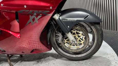 Honda CBR 2001 37K PROJECT BIKE SPARES OR REPAIR SPORTS TOURER 8
