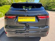 Jaguar F-Pace 2.0 D200 MHEV R-Dynamic HSE Black Auto AWD Euro 6 (s/s) 5dr 61