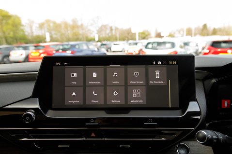 Citroen C5 X PURETECH SHINE PLUS S/S EAT8 26