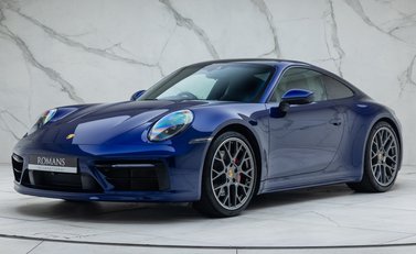 Porsche 911 Carrera S (992) 1