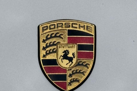 Porsche 911 3.6 996 Carrera 2 Cabriolet 2dr Petrol Tiptronic S (274 g/km, 315 bhp) 69