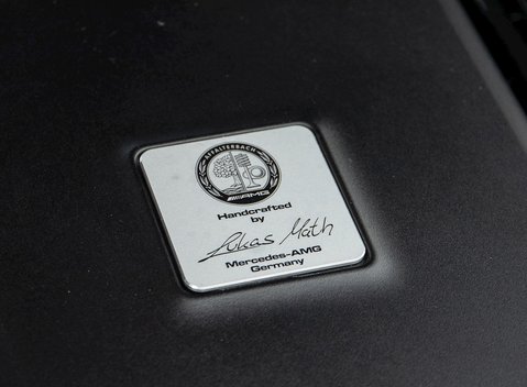 Mercedes-Benz S63 AMG Coupe 27