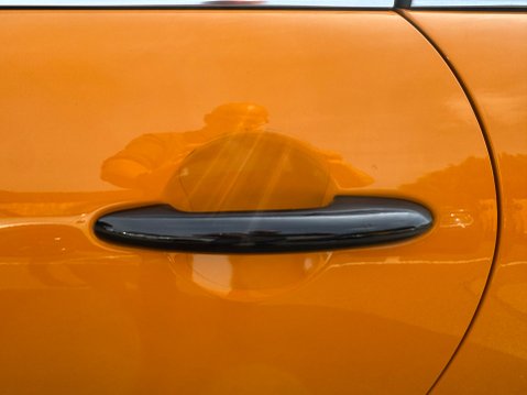 Mini Hatch 1.5 Cooper Euro 6 (s/s) 3dr 13