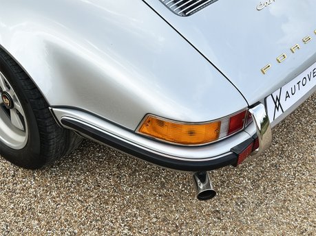 Porsche 911 Carrera Sport Back-Date 25
