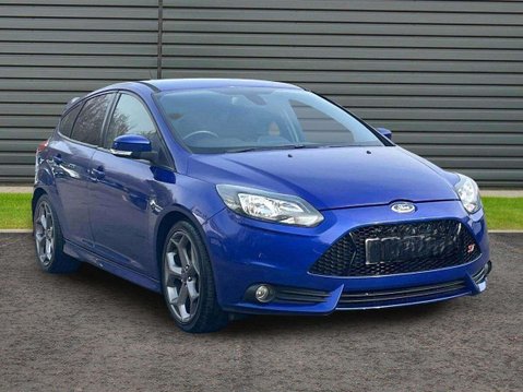 Ford Focus 2.0T EcoBoost ST-2 Euro 5 (s/s) 5dr 2