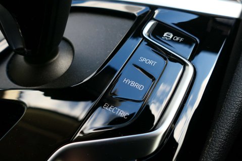BMW 5 Series 2.0 530e xDrive SE Auto 4WD 4dr 35