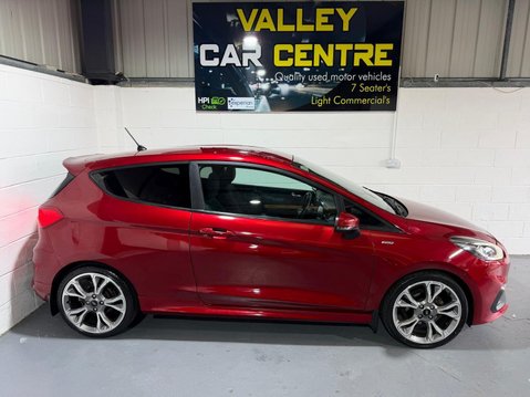 Ford Fiesta 1.0T EcoBoost ST-Line Euro 6 (s/s) 3dr 5