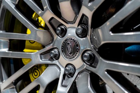 Land Rover Range Rover Sport SV EDITION ONE. FULL SATIN PPF. CARBON CERAMIC BRAKES. SLIDING PANO ROOF. 12