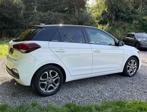 Hyundai i20 1.2 i20 Play MPI 5dr 5