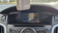 Ford Focus 1.6 Zetec Navigator Hatchback 5dr Petrol Powershift Euro 5 (125 ps) 33