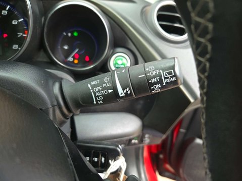 Honda Civic 1.8 Civic i-VTec SR Auto 5dr 39