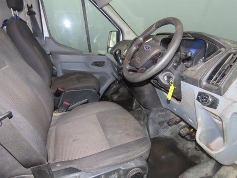 Ford Transit 2.0 350 EcoBlue FWD L2 H3 Euro 6 5dr 8