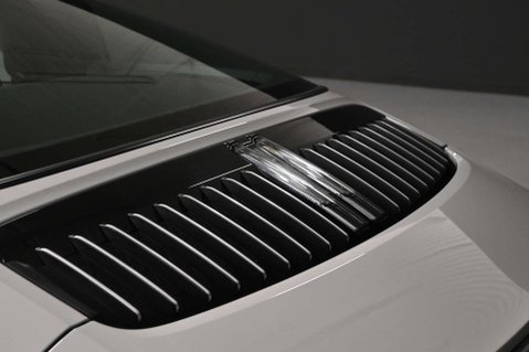 Porsche 911 3.0 911 Targa 4 Auto 4WD 2dr 86