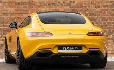Mercedes-Benz Amg GT GT S 3