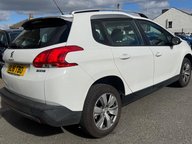 Peugeot 2008 PURE TECH ACTIVE 7