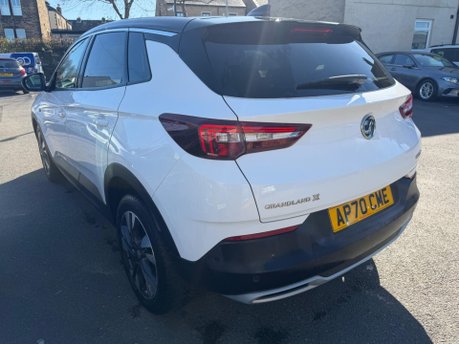 Vauxhall Grandland X SRI NAV 5