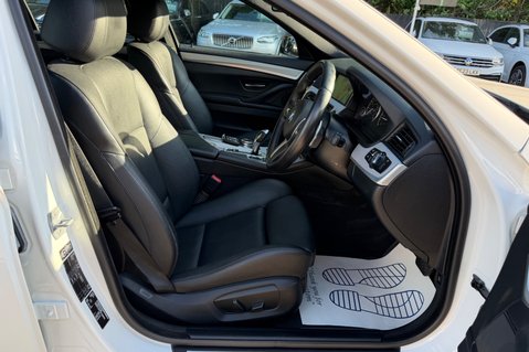 BMW 5 Series 520D M SPORT TOURING 27