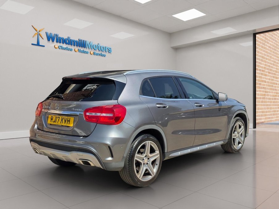 2017 Mercedes-Benz GLA — image 5