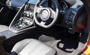 Jaguar F-Type S V8 Convertible 12