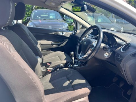 Ford Fiesta 1.0T EcoBoost Titanium Euro 6 (s/s) 3dr 23